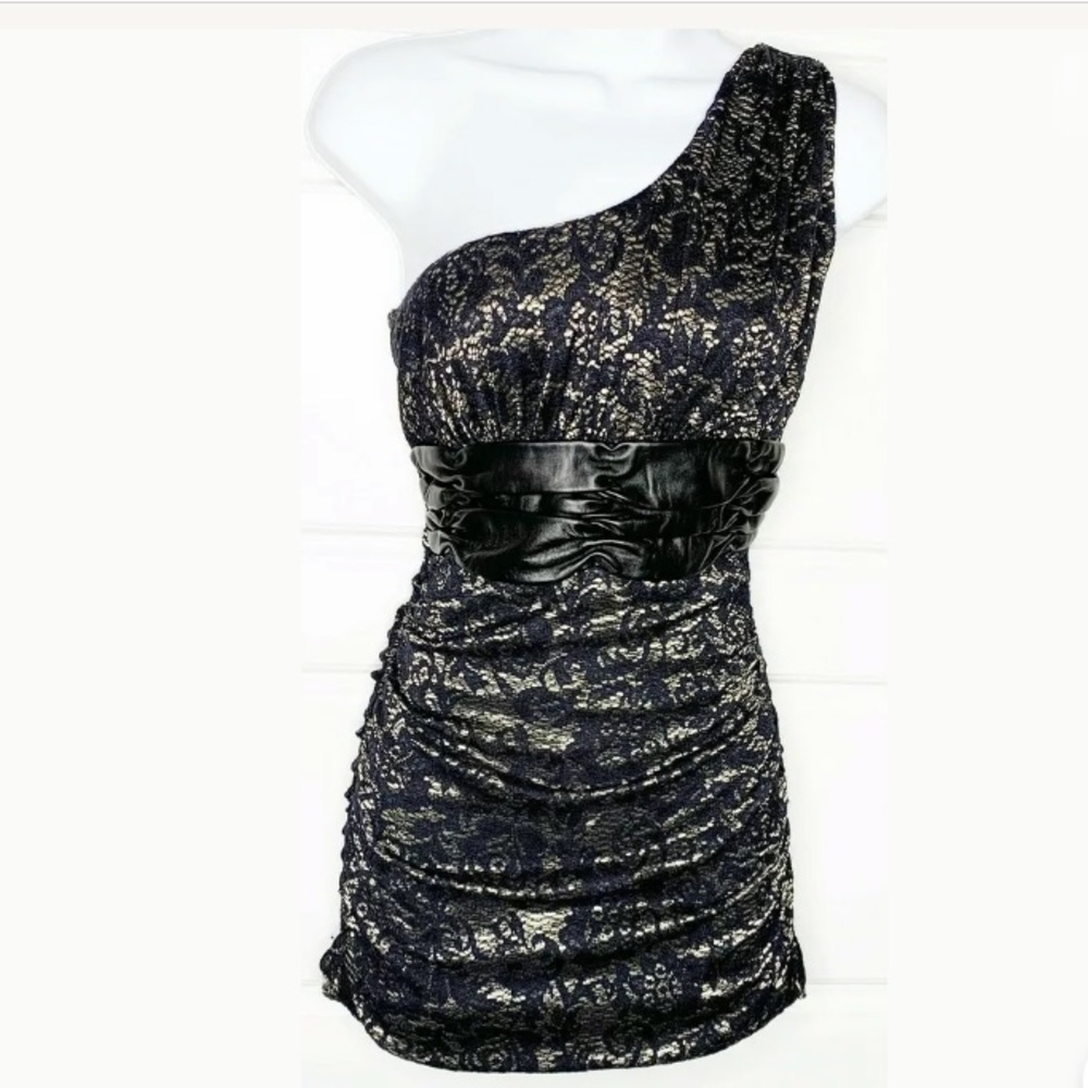 Sky One-Shoulder Black Lace Mini Dress